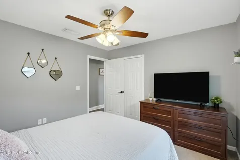 1664 Falkland Road E Jacksonville FL 32221