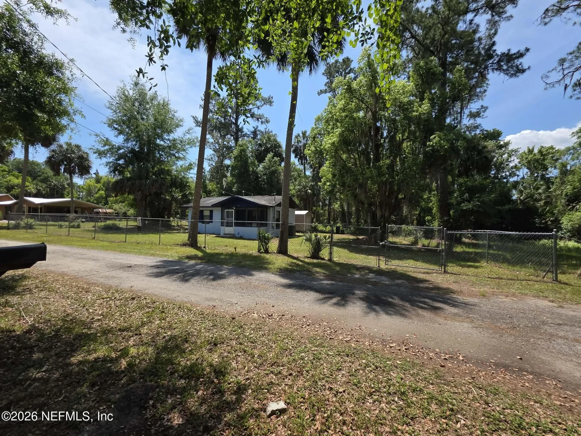601 Mcclure Street Welaka FL 32189