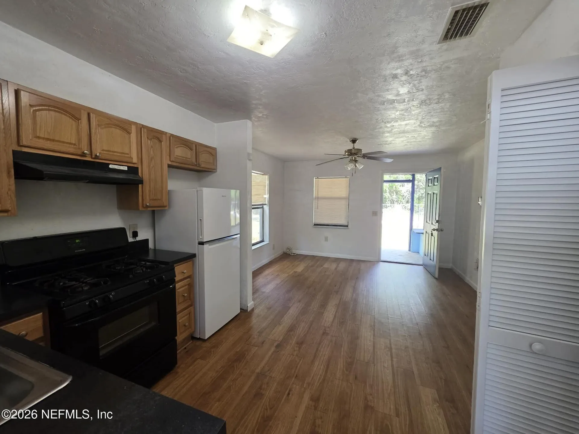 601 Mcclure Street Welaka FL 32189