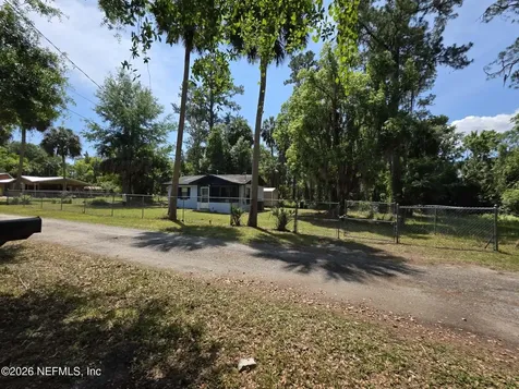 601 Mcclure Street Welaka FL 32189