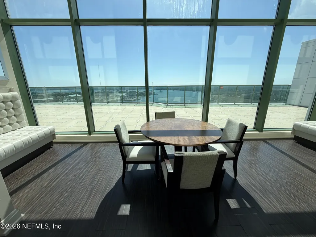 1431 Riverplace Boulevard Jacksonville FL 32207