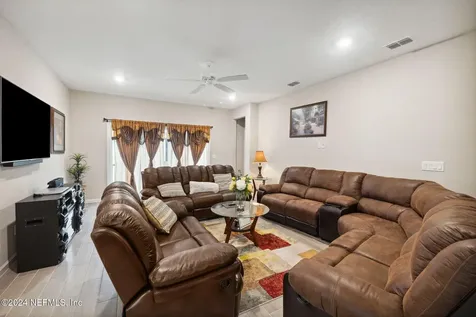 10199 Powell Creek Court Jacksonville FL 32222