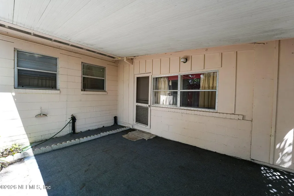 6552 Bartholf Avenue Jacksonville FL 32210