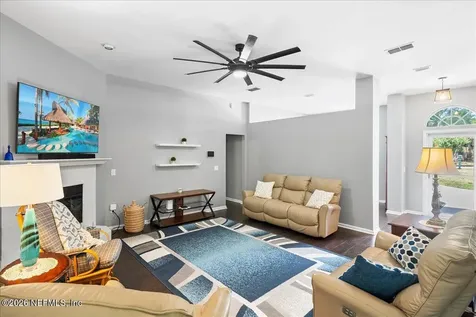 530 Remington Forest Drive St. Johns FL 32259