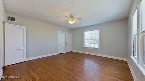 938 Cordova Place Jacksonville FL 32207