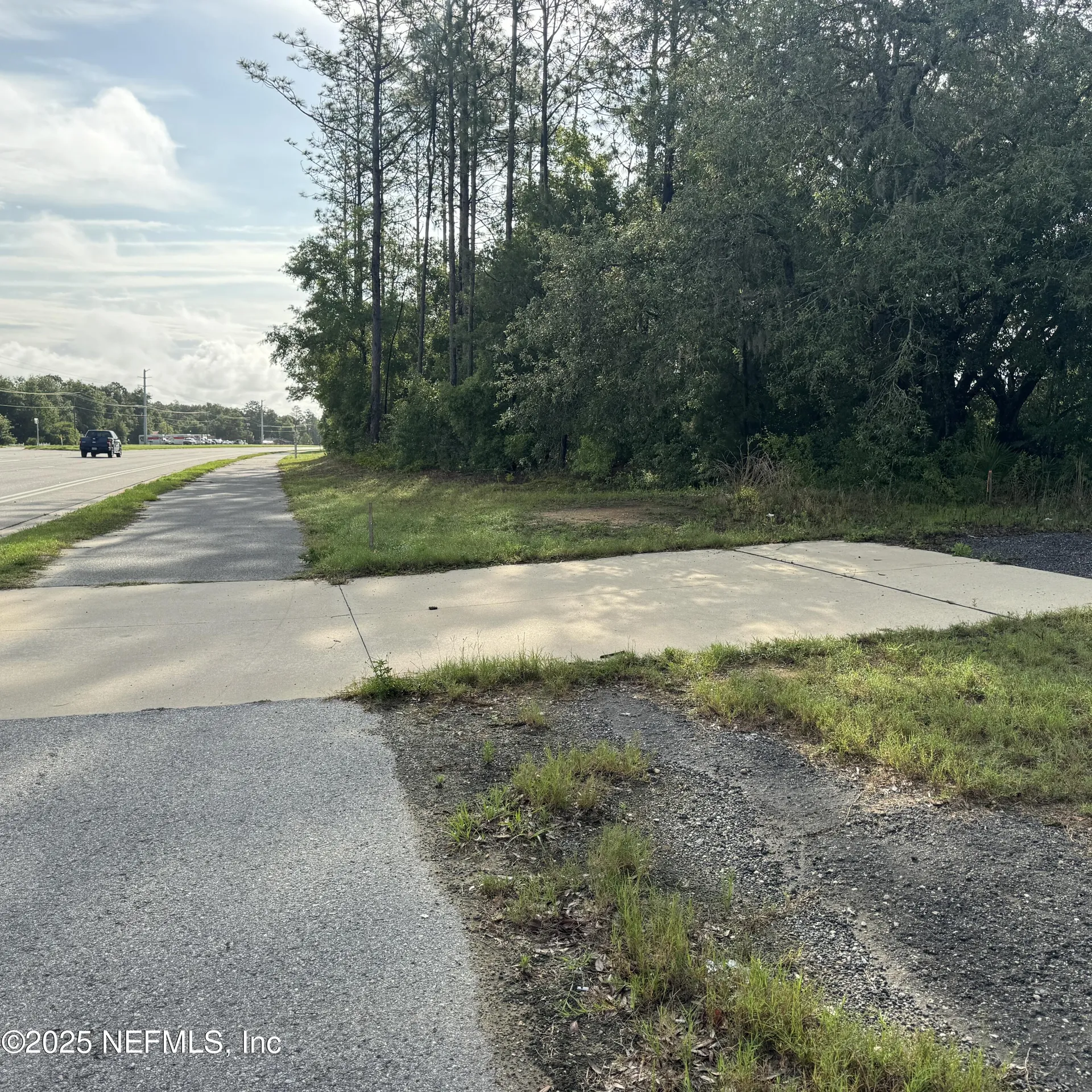 1281 State Road 20 Interlachen FL 32148