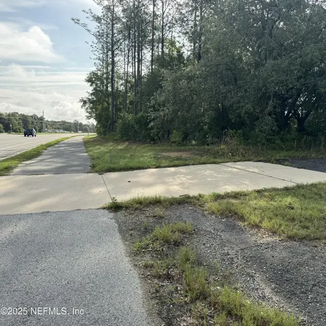 1281 State Road 20 Interlachen FL 32148