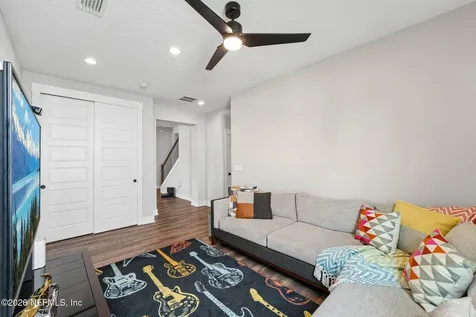 10223 Silverbrook Trail Jacksonville FL 32256