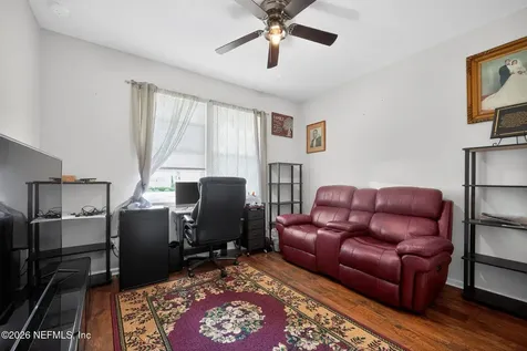 2057 Amberly Drive Middleburg FL 32068