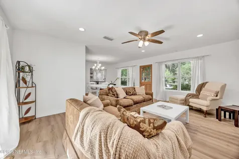 8924 Lopez Court Jacksonville FL 32216