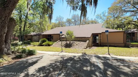 2 Pine Hurst Place Palm Coast FL 32137