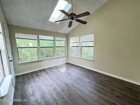 85 Debarry Avenue Orange Park FL 32073