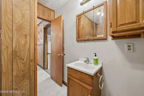 14 Graham Lane St. George GA 31562