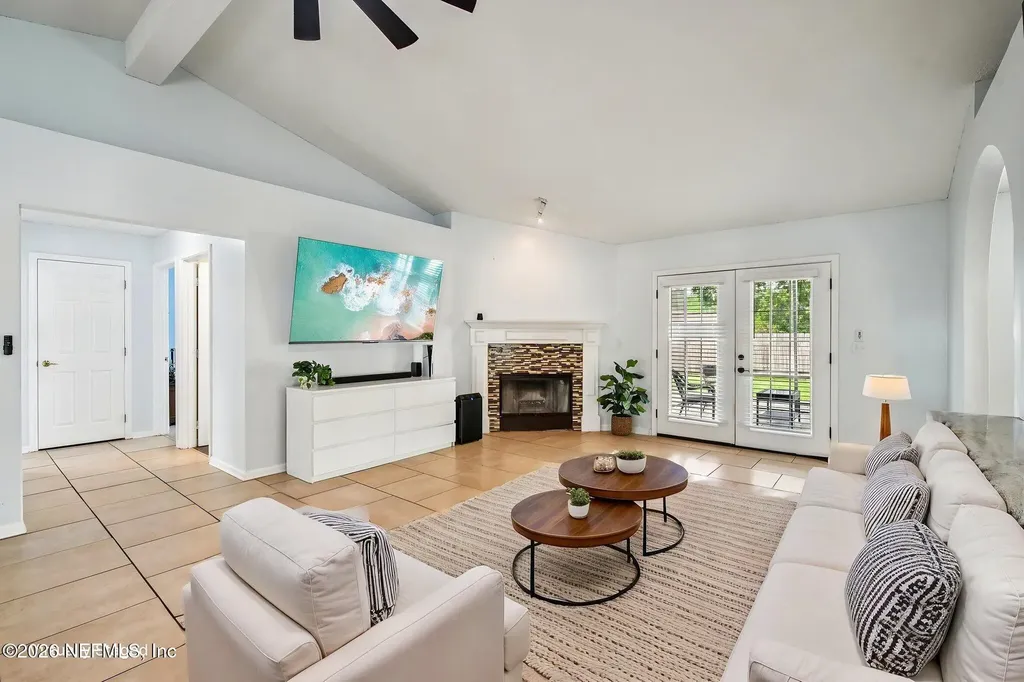 2482 Glow Wood Court Middleburg FL 32068