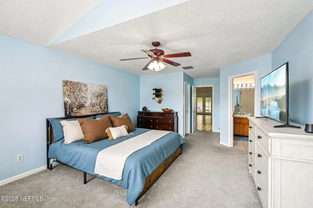 2482 Glow Wood Court Middleburg FL 32068