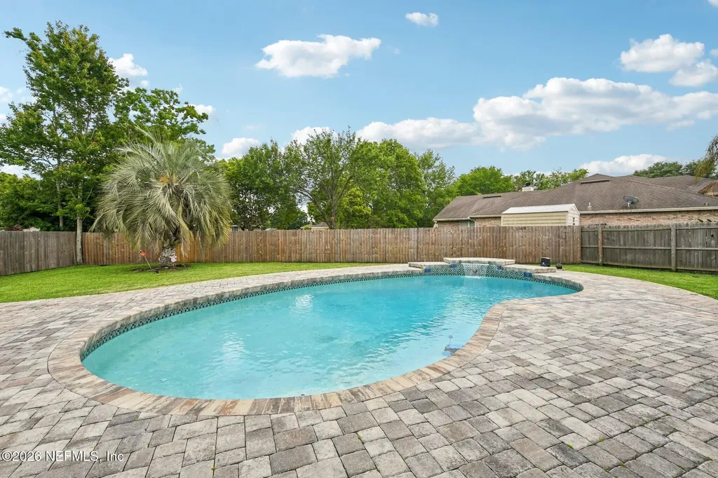2482 Glow Wood Court Middleburg FL 32068