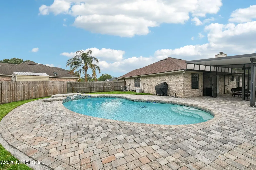 2482 Glow Wood Court Middleburg FL 32068