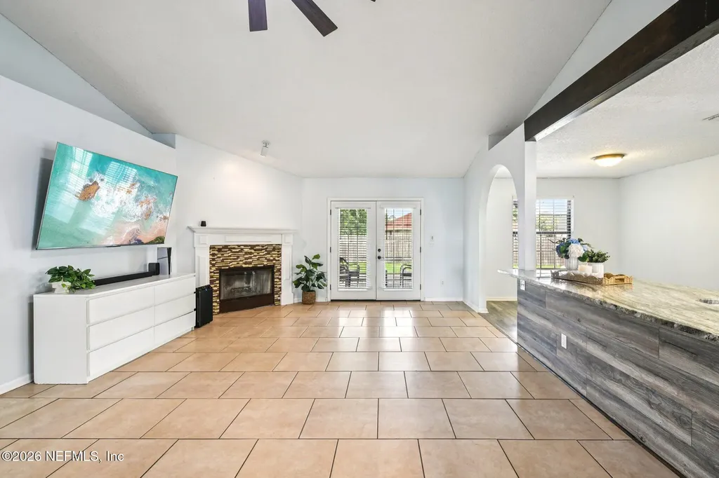 2482 Glow Wood Court Middleburg FL 32068