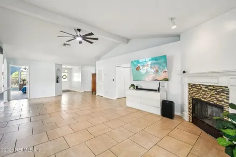2482 Glow Wood Court Middleburg FL 32068