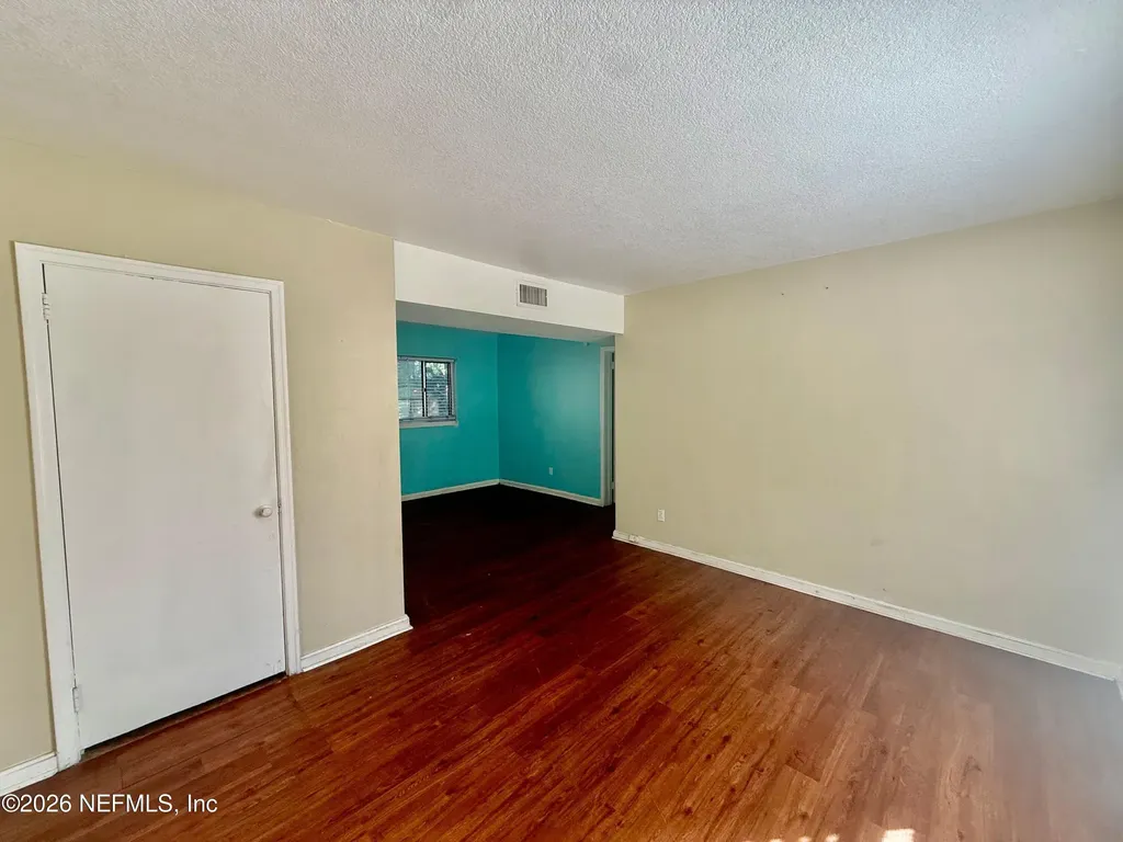 7118 Pellias Road Jacksonville FL 32211