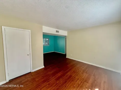 7118 Pellias Road Jacksonville FL 32211