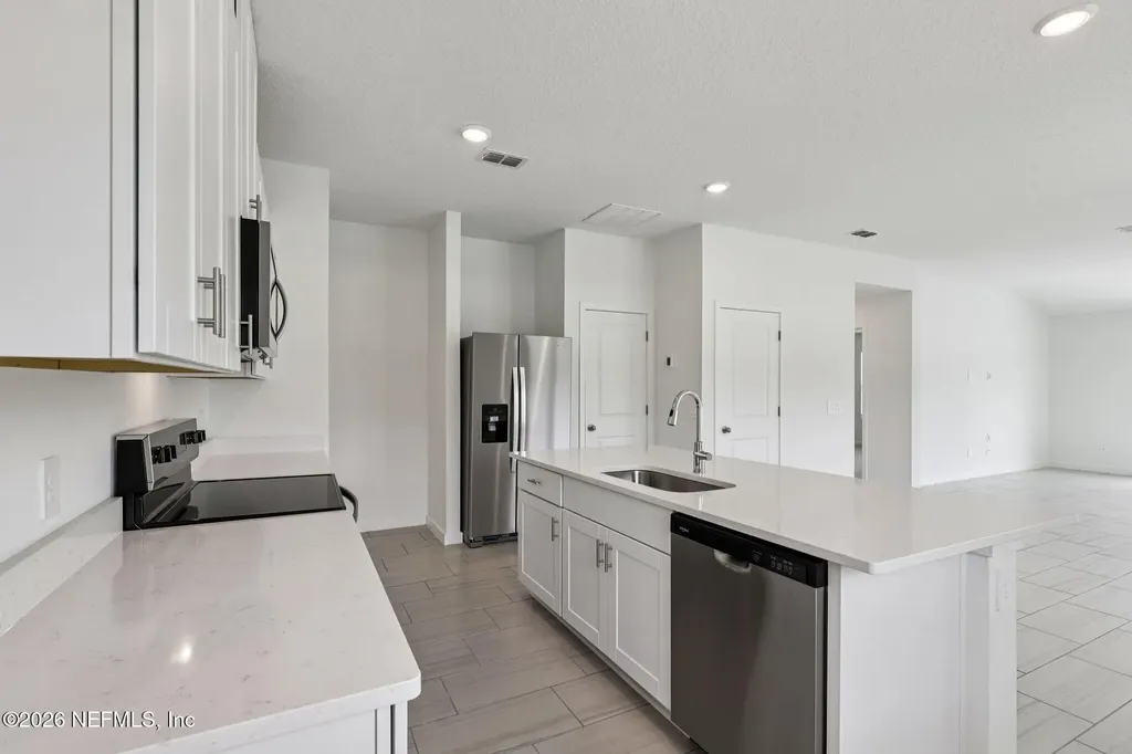 7 Dilly Court Palm Coast FL 32164