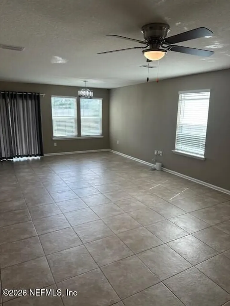 9670 Freefall Road Jacksonville FL 32221
