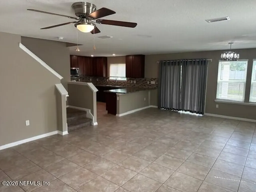 9670 Freefall Road Jacksonville FL 32221