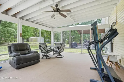 10010 Allison Avenue Hastings FL 32145
