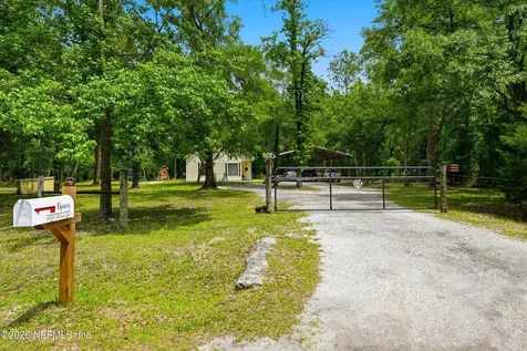 10010 Allison Avenue Hastings FL 32145
