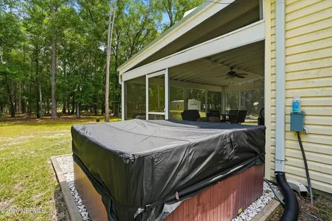 10010 Allison Avenue Hastings FL 32145