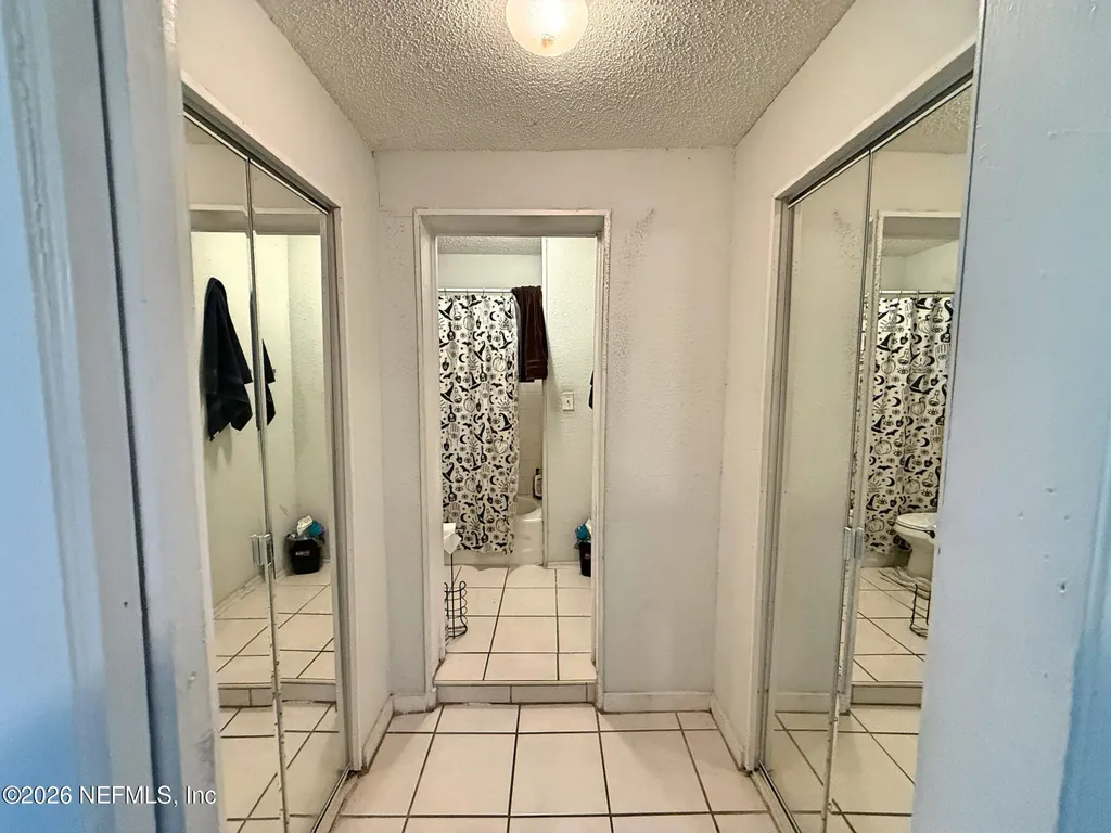 2846 Yellow Pine Drive Jacksonville FL 32277