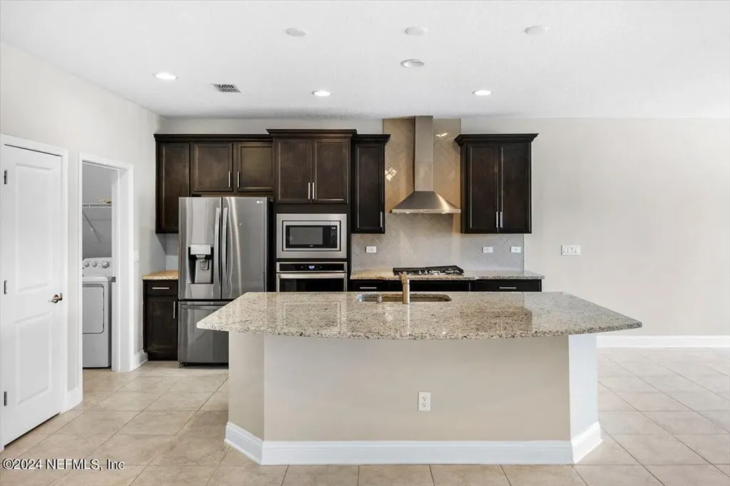 342 Ness Circle St. Augustine FL 32095
