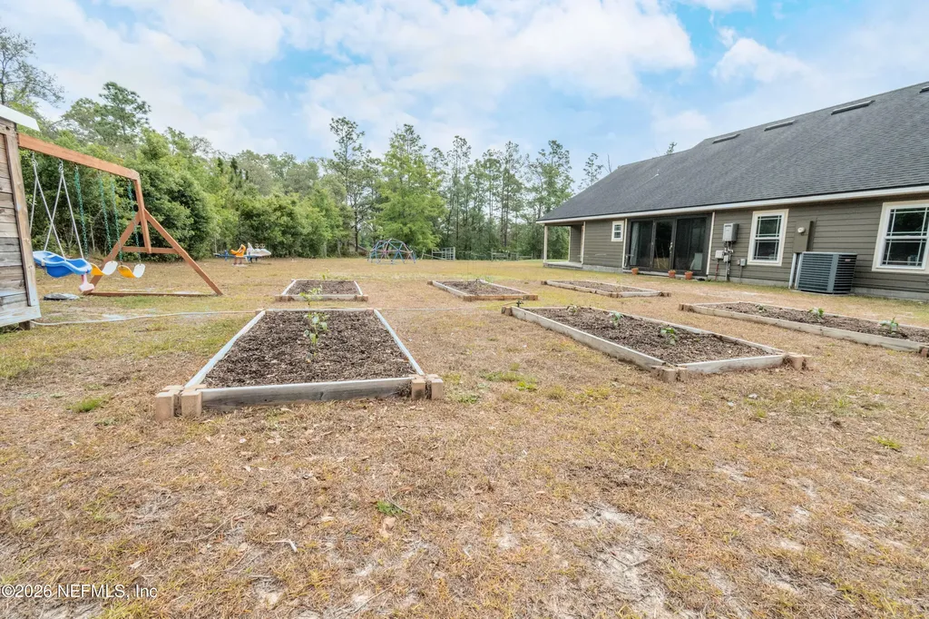 7016 Oakridge Drive Glen St. Mary FL 32040