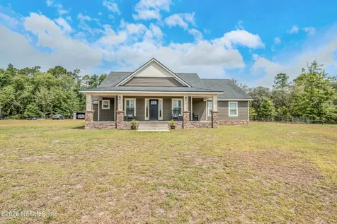 7016 Oakridge Drive Glen St. Mary FL 32040