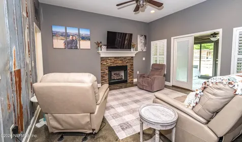 7016 Oakridge Drive Glen St. Mary FL 32040