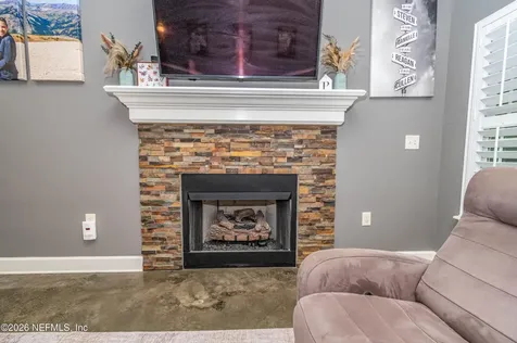 7016 Oakridge Drive Glen St. Mary FL 32040