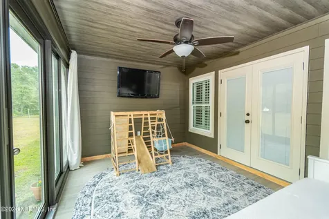 7016 Oakridge Drive Glen St. Mary FL 32040
