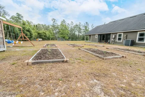 7016 Oakridge Drive Glen St. Mary FL 32040