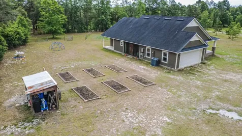 7016 Oakridge Drive Glen St. Mary FL 32040