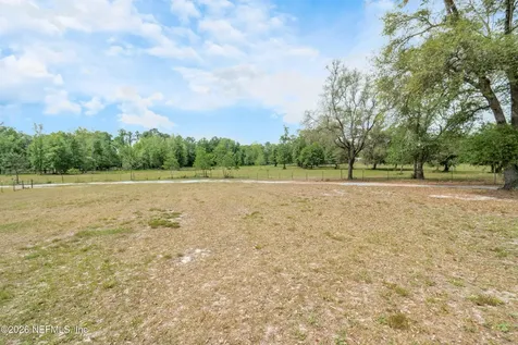 7016 Oakridge Drive Glen St. Mary FL 32040