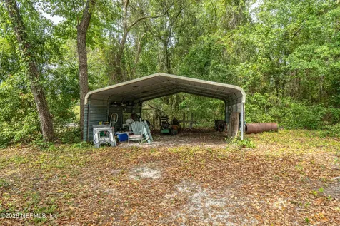 7016 Oakridge Drive Glen St. Mary FL 32040