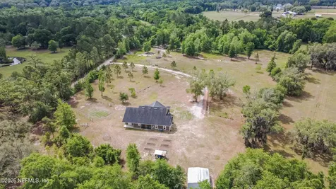 7016 Oakridge Drive Glen St. Mary FL 32040