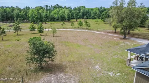 7016 Oakridge Drive Glen St. Mary FL 32040
