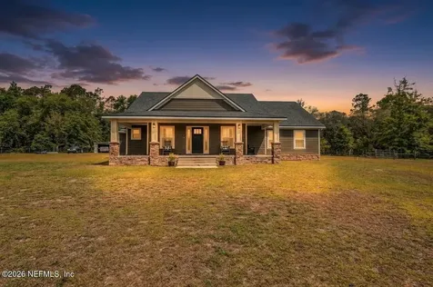 7016 Oakridge Drive Glen St. Mary FL 32040