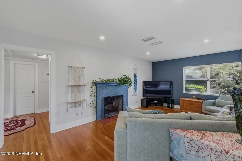 1615 Furman Road Jacksonville FL 32217