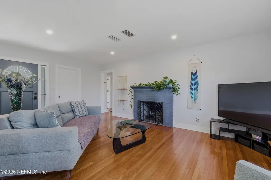 1615 Furman Road Jacksonville FL 32217