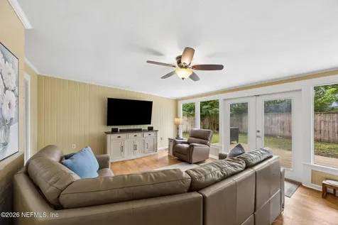 4338 Garibaldi Avenue Jacksonville FL 32210