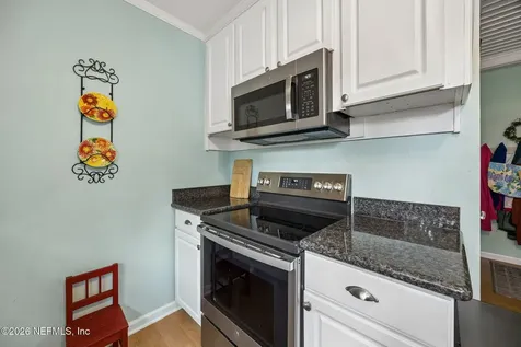 4338 Garibaldi Avenue Jacksonville FL 32210