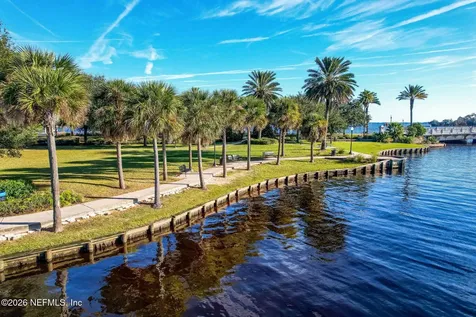 4338 Garibaldi Avenue Jacksonville FL 32210
